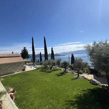 Magganas Villa
