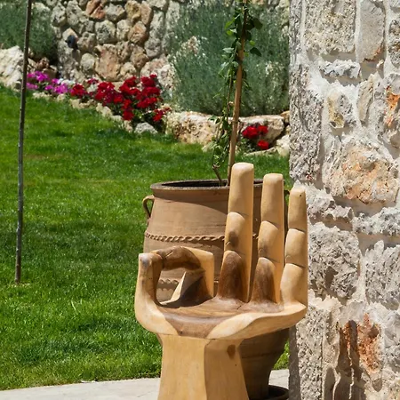 Magganas * Νικιάνα